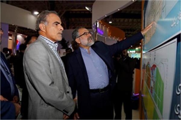 وزیر نفت و گاز عمان توسعه صنعت پتروشیمی ایران را شگفت انگیز خواند