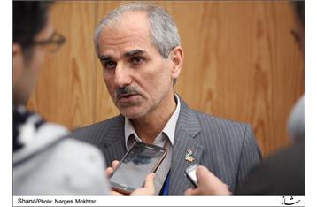 اقتصاد صنعت پتروشیمی ایران از بخش نفت و گاز جلو می‎زند