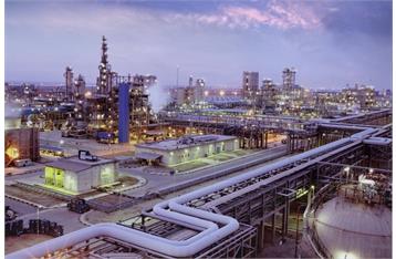 عملکرد سال ٩٤ صنعت پتروشیمی منتشر شد