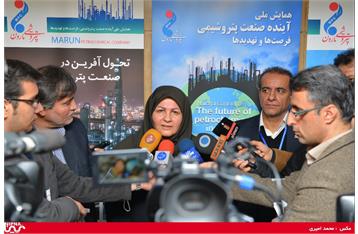 رویکرد شرکت ملی صنایع پتروشیمی تکمیل زنجیره تولید و ارتقاء ارزش سبد محصولات است