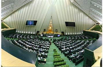 ایران از سرمایه گذاری خارجی در چارچوب های مشخص استقبال می کند