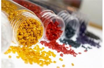 عرضه حدود 30 هزار تن مواد پلیمری در بورس کالا