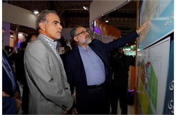 وزیر نفت و گاز عمان توسعه صنعت پتروشیمی ایران را شگفت انگیز خواند